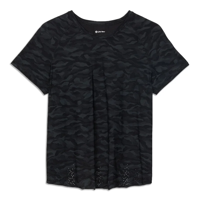 Quick Pace Short Sleeve Shirt - Resale